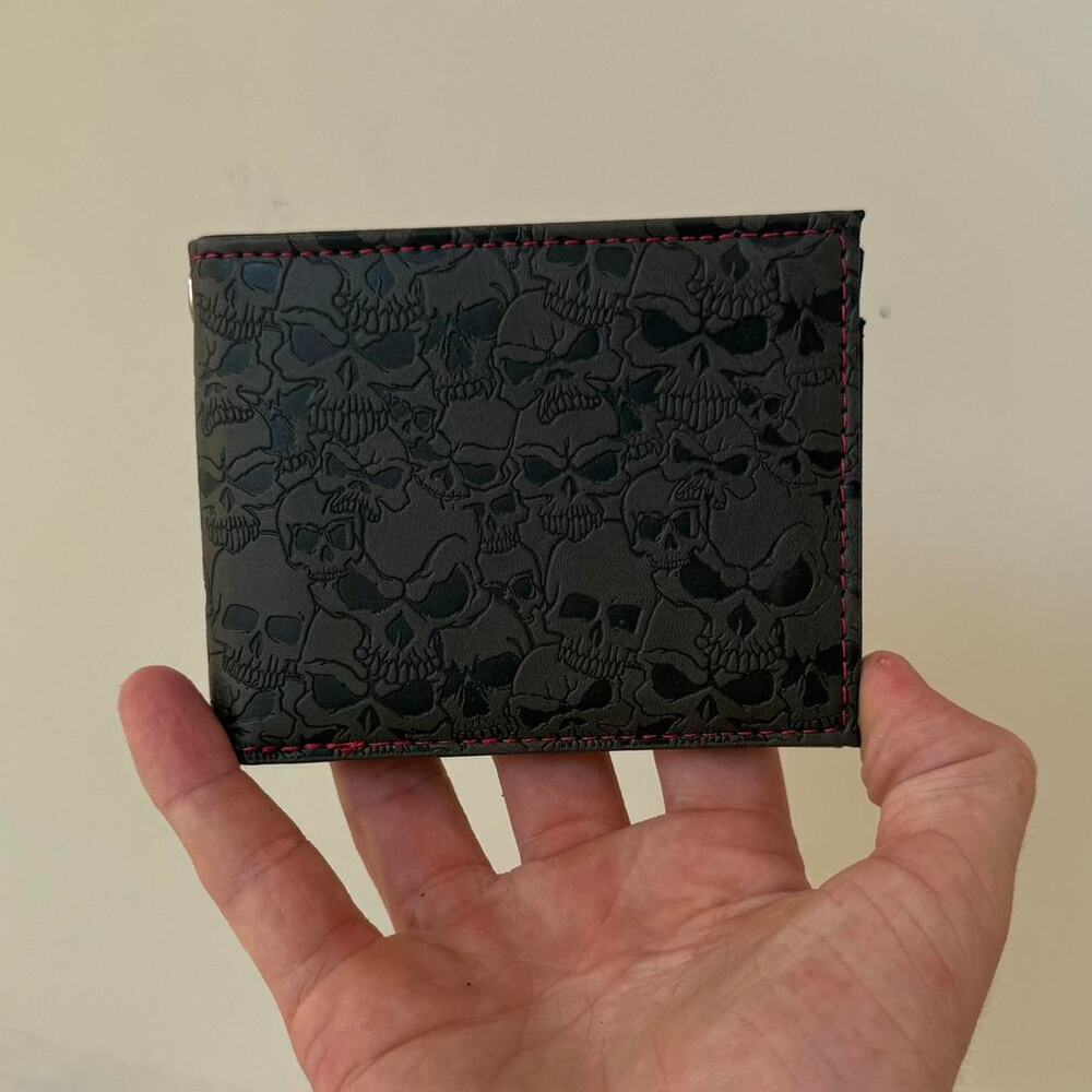 Vintage black and red skull